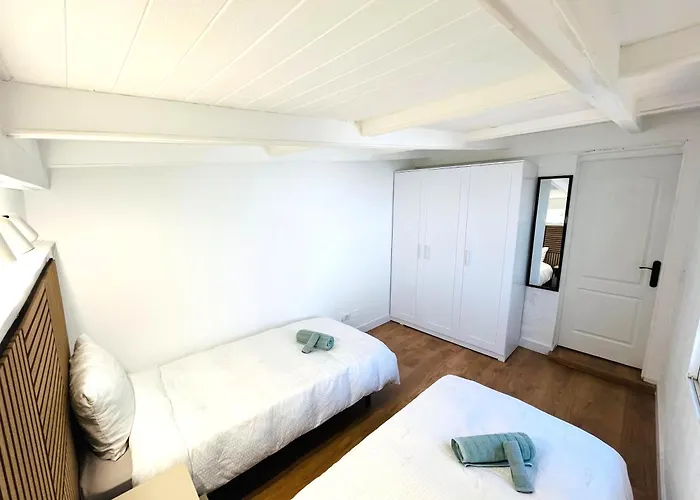 Peaceful And Private With Terrace شاليه أرونا